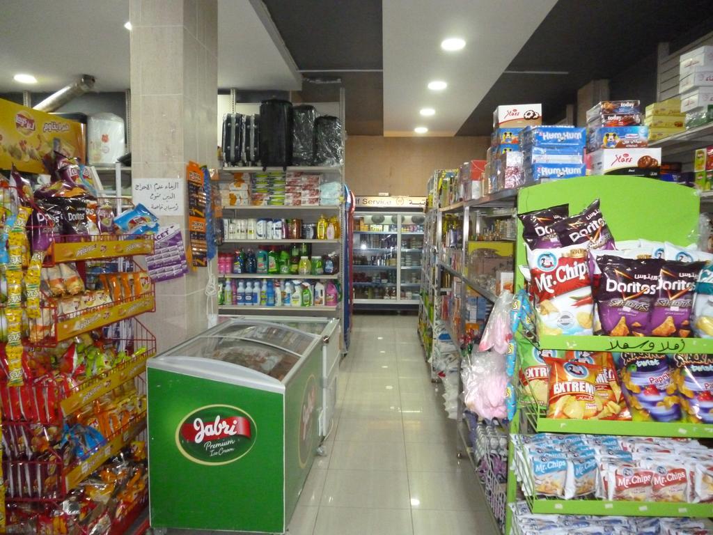 Faraseen Apartments Al Qastal Exterior foto