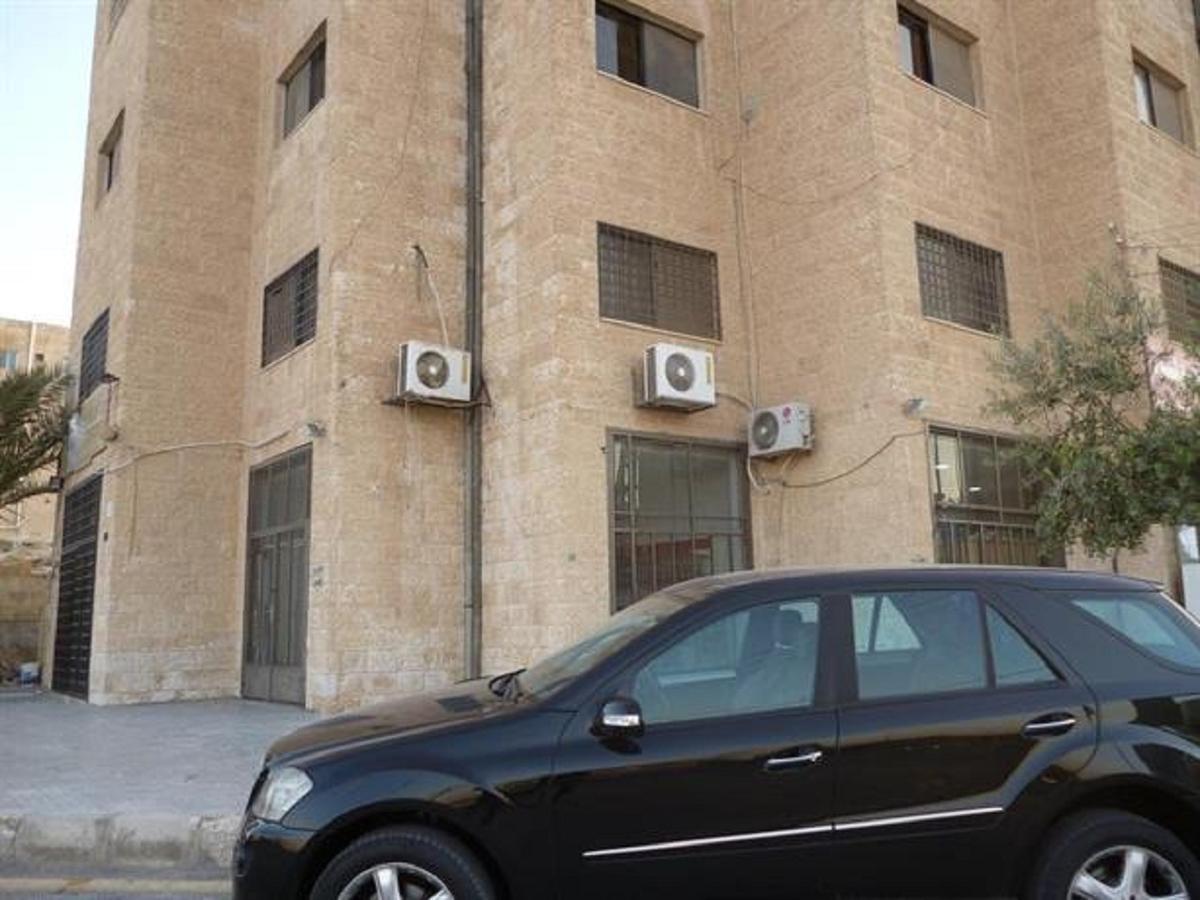 Faraseen Apartments Al Qastal Exterior foto